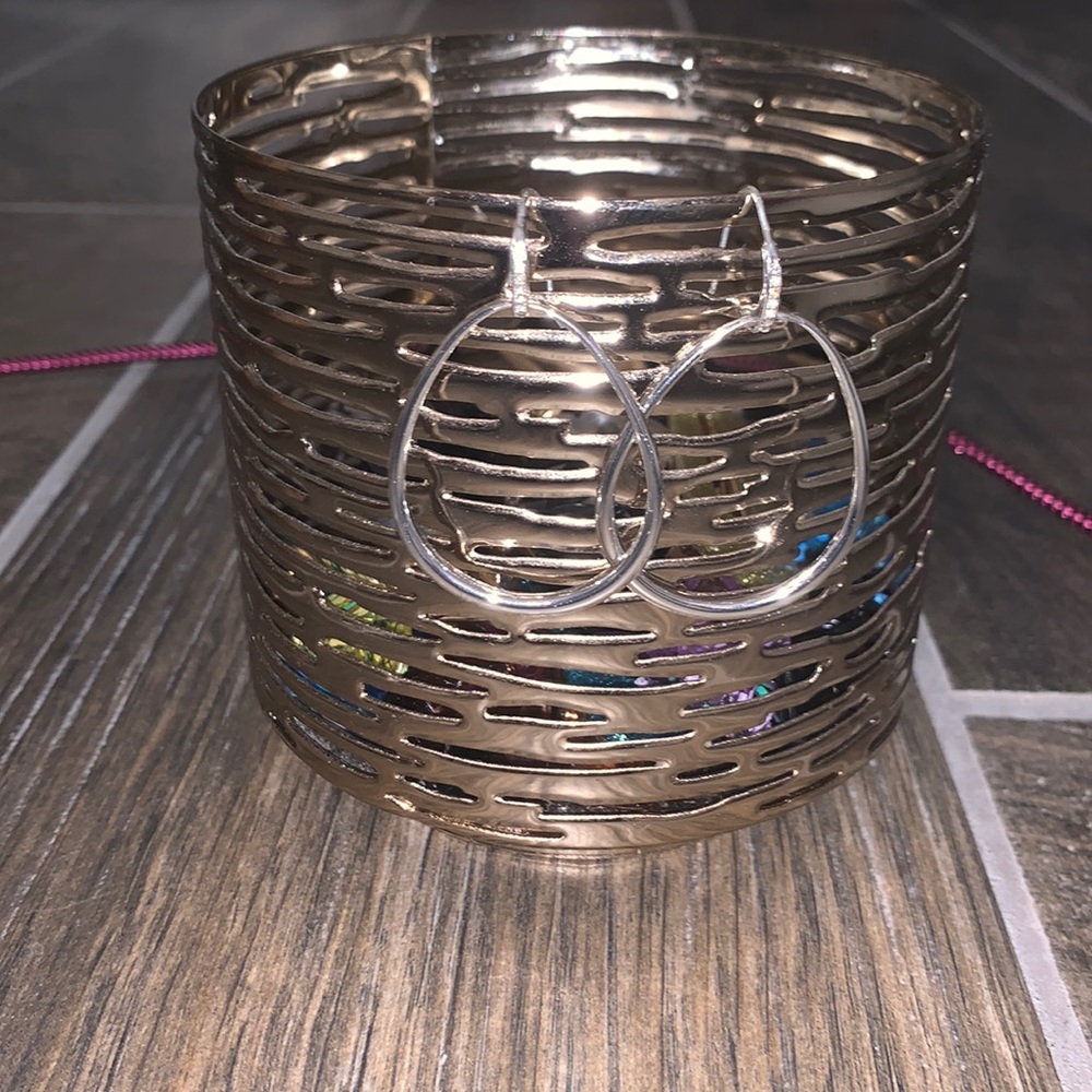 Stella and dot earrings